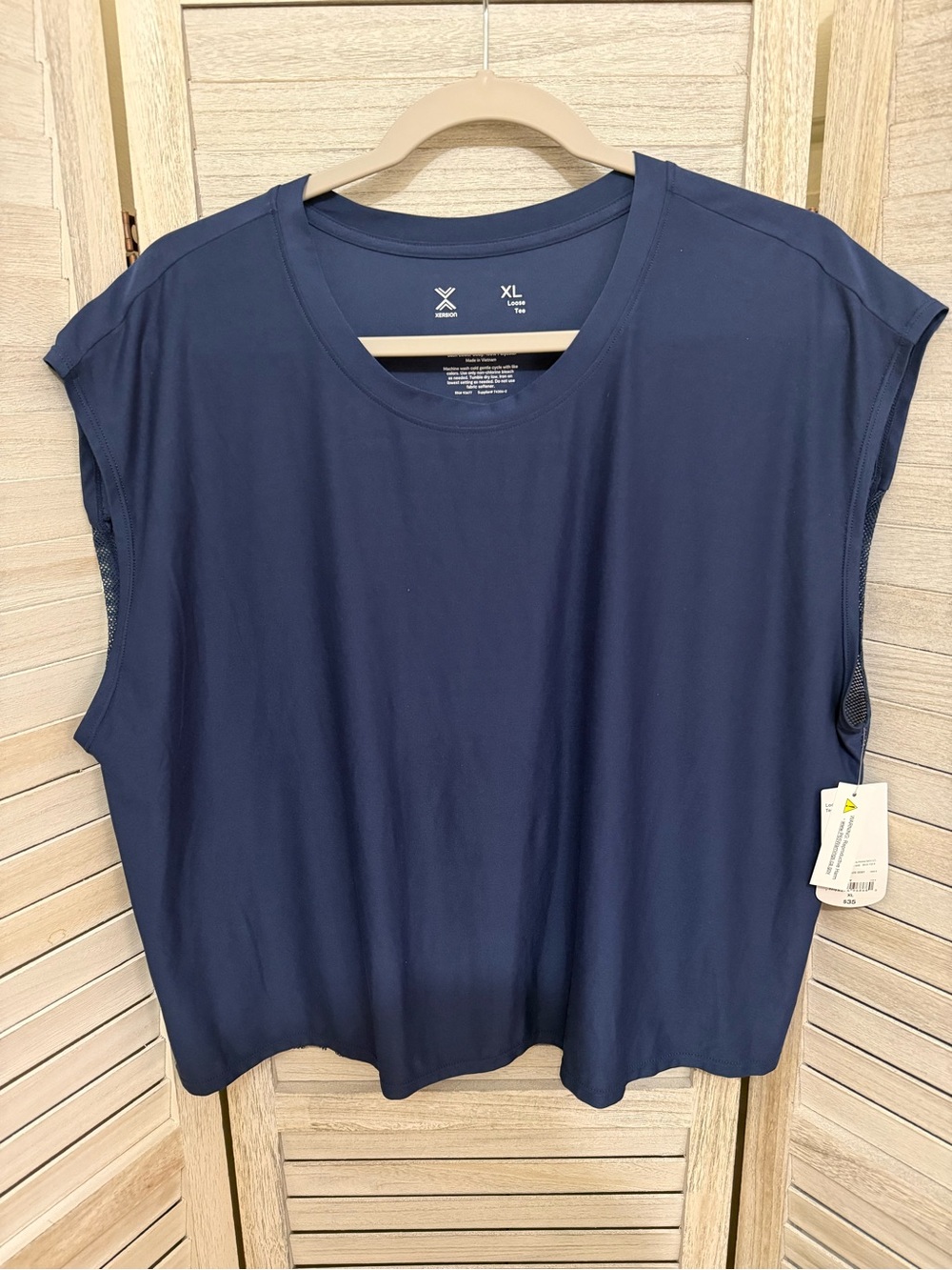 Xersion Navy Cap Sleeve Top